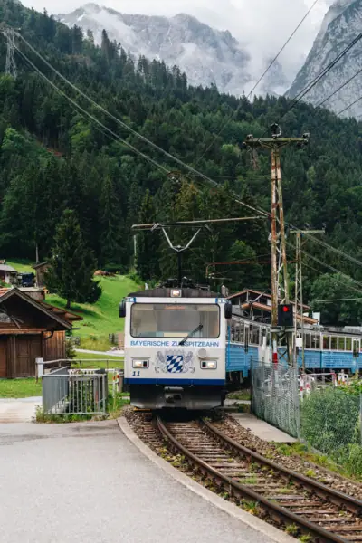 Bahn Garmisch-Partenkirchen Anreise mit der Bahn