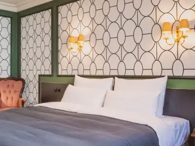 <p>Ab 66,50 € pro Person im Doppelzimmer ohne Frühstück</p>