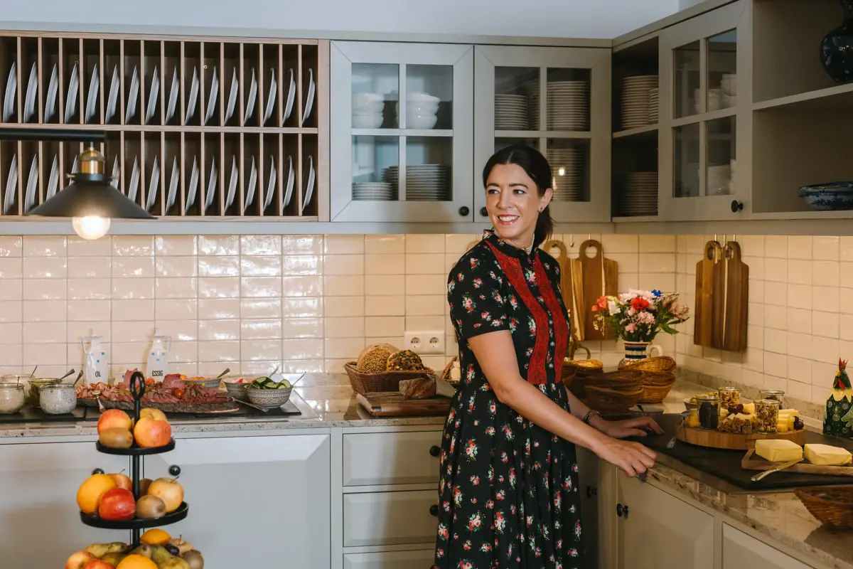 Susanne im HENRI Kitzbühel Susanne Grill, Hoteldirektorin HENRI Country House Kitzbühel