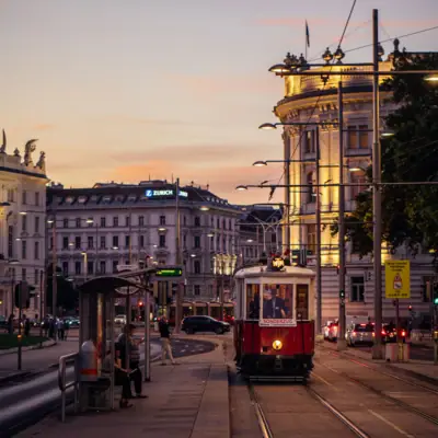 Wien Straßenbahn auf einer Straße