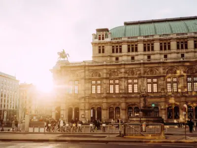 Ab 54 € pro Person im Doppelzimmer ohne Frühstück